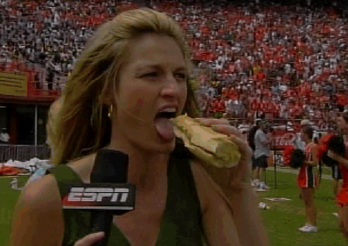 Erin Andrews eating